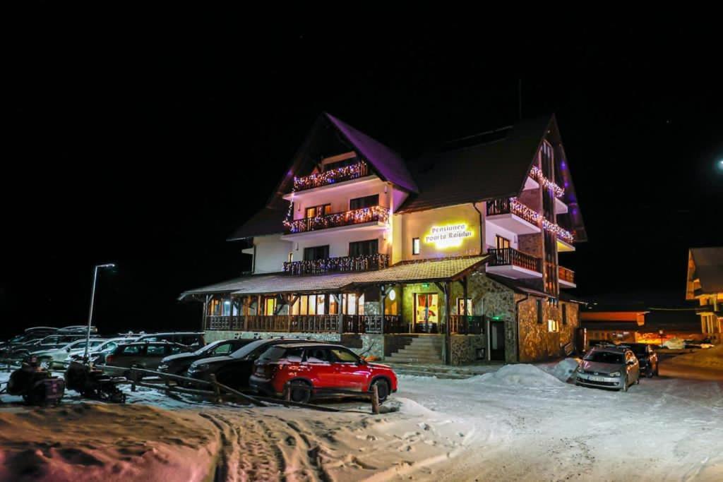 Hotel Poarta Raiului Tău Bistra Esterno foto