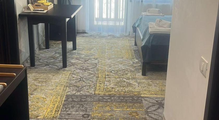 Hotel Poarta Raiului Tău Bistra Esterno foto
